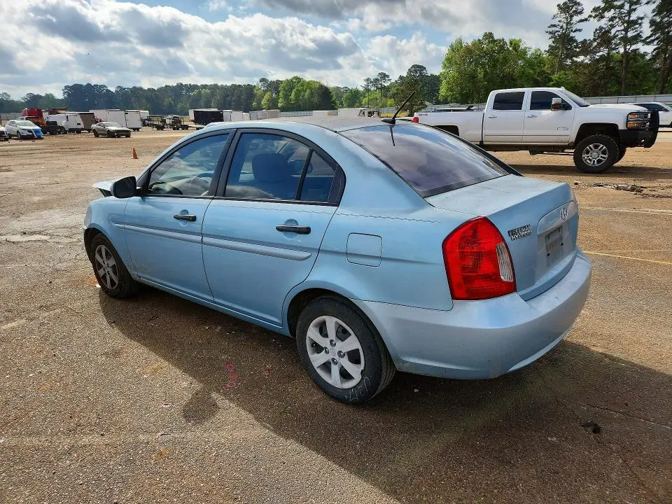 2010 HYUNDAI ACCENT GLS  