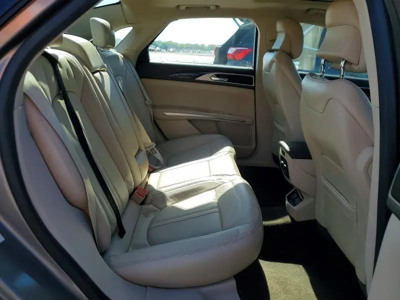 2016 LINCOLN MKZ   