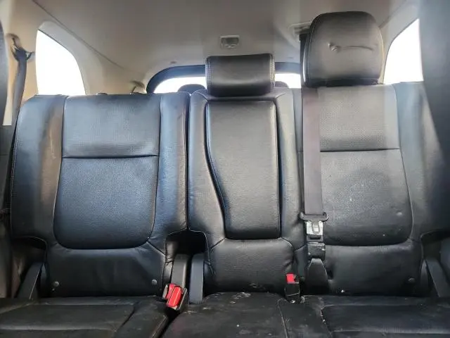 2016 MITSUBISHI OUTLANDER SE  