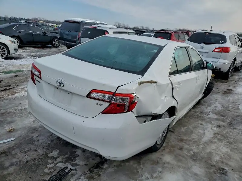 2014 TOYOTA CAMRY L  