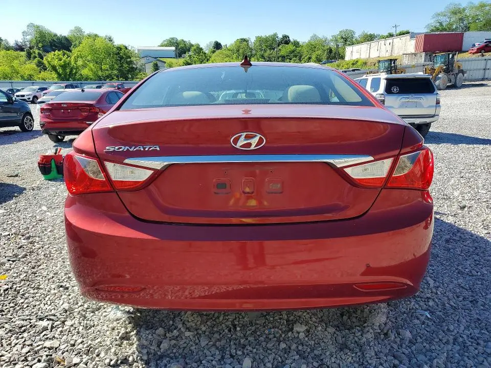 2013 HYUNDAI SONATA GLS  