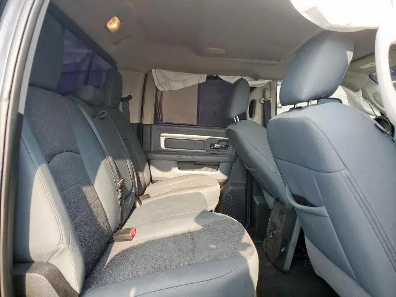2017 RAM 2500 SLT  