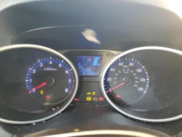 2013 HYUNDAI TUCSON GLS  