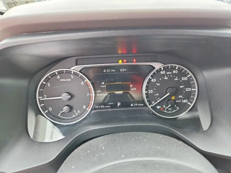 2023 NISSAN ROGUE SV  