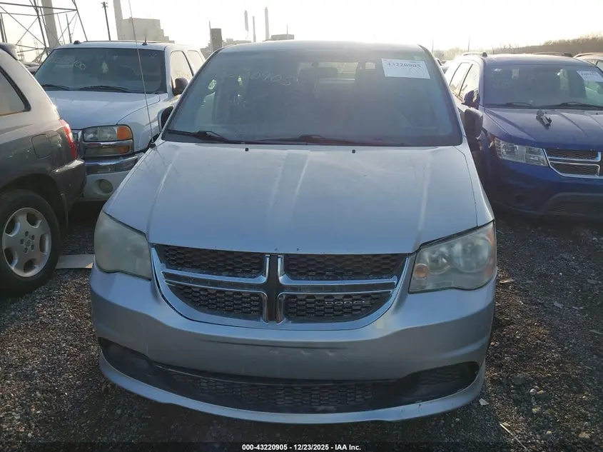 2011 DODGE GRAND CARAVAN EXPRESS