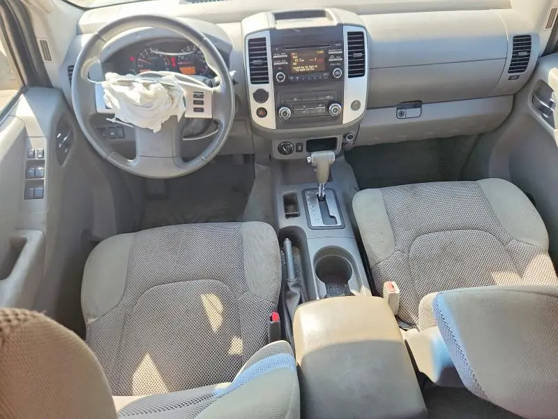2014 NISSAN FRONTIER SV  