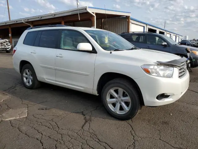 2010 TOYOTA HIGHLANDER   