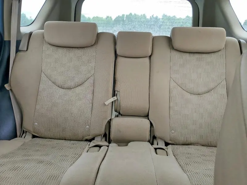 2011 TOYOTA RAV4 BASE  