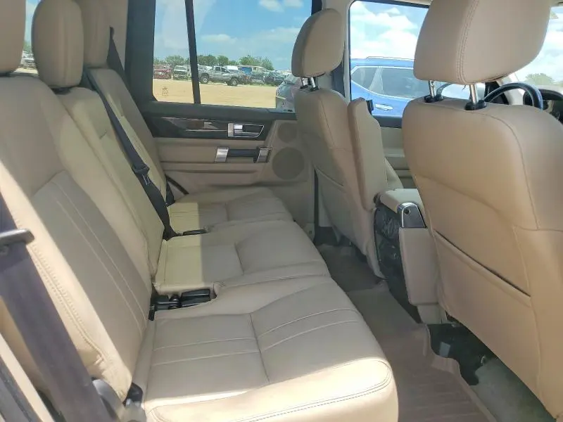 2016 LAND ROVER LR4 HSE  