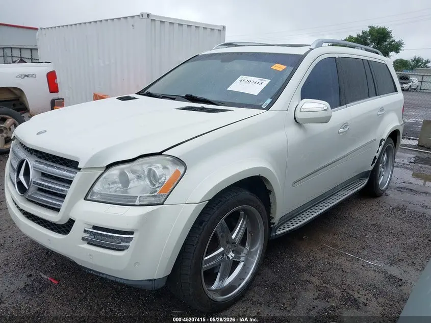 2010 MERCEDES-BENZ GL 550 4MATIC