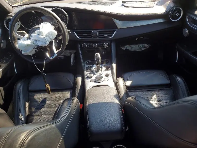 2023 ALFA ROMEO GIULIA TI  