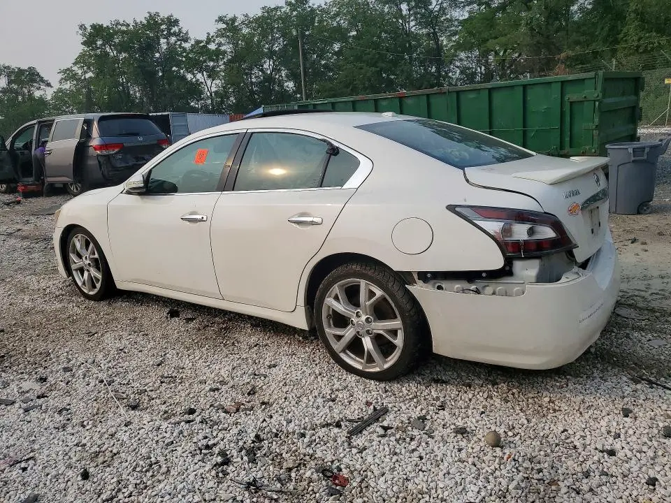 2012 NISSAN MAXIMA S  