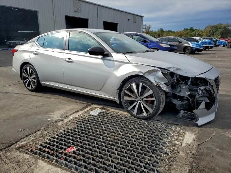 2020 NISSAN ALTIMA SR  