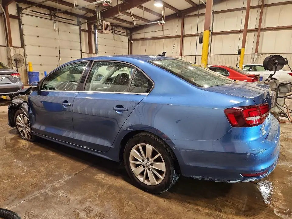 2016 VOLKSWAGEN JETTA SE  