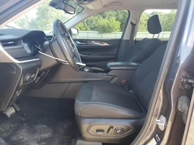 2022 JEEP GRAND CHEROKEE L LAREDO  