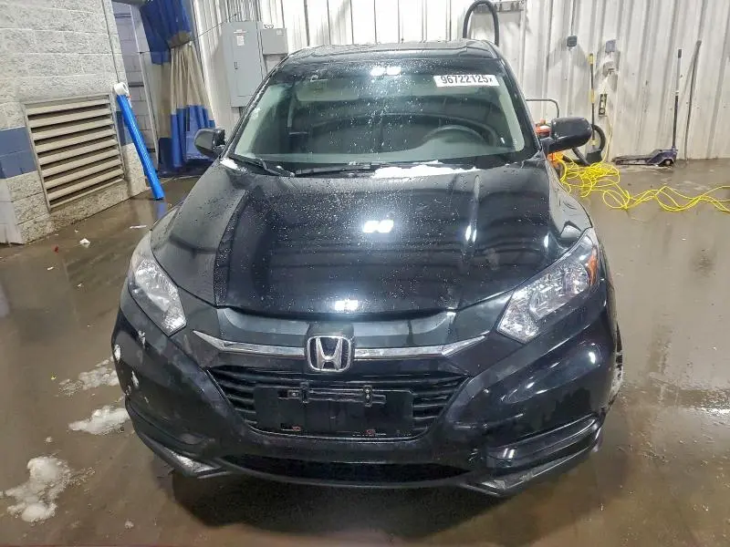 2016 HONDA HR-V LX  