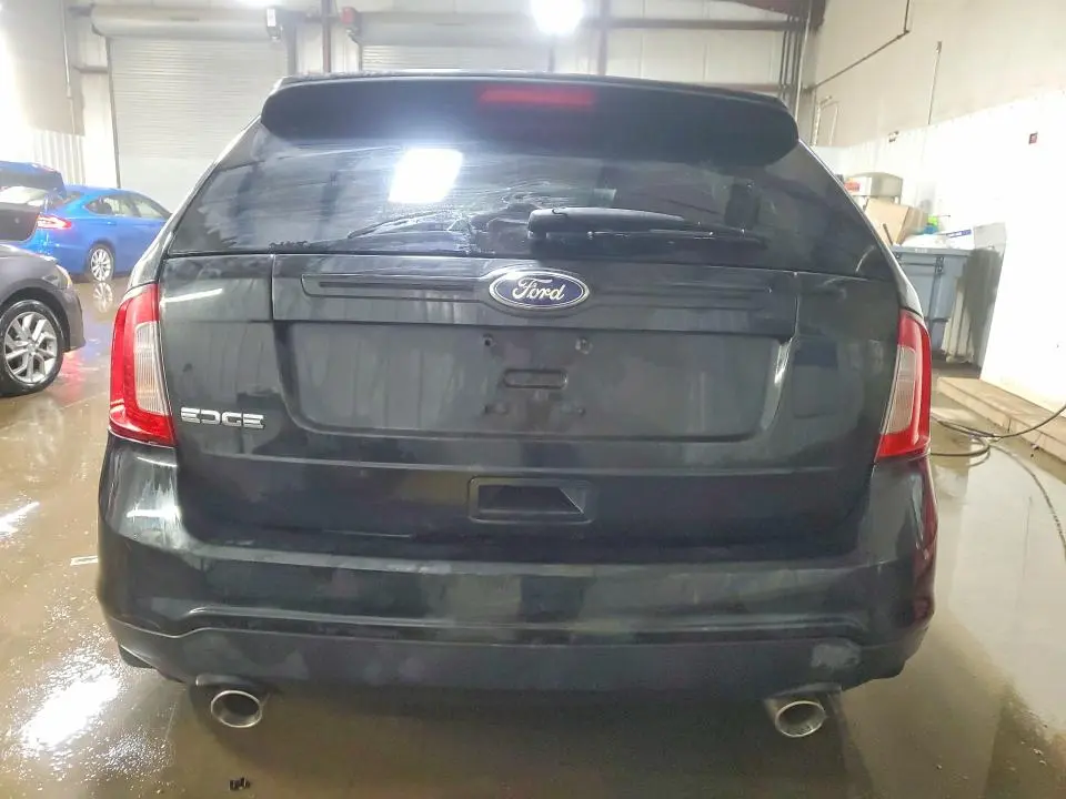 2013 FORD EDGE SE  