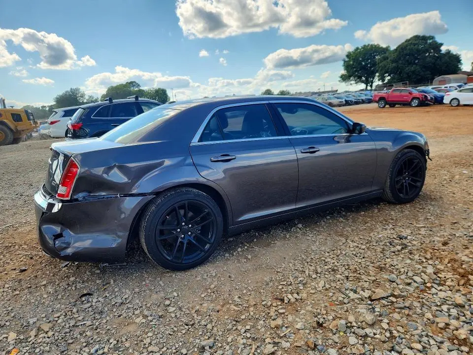 2013 CHRYSLER 300   