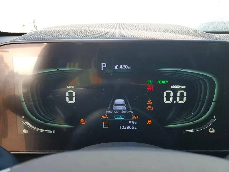 2024 KIA NIRO EX  