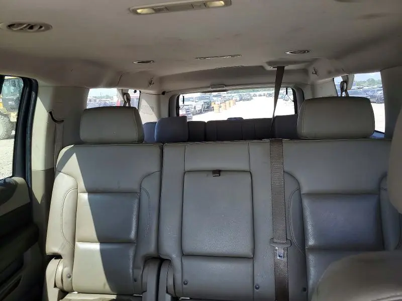 2016 CHEVROLET SUBURBAN C1500 LT  