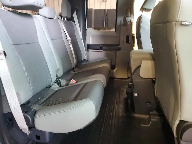2017 FORD F150 SUPER CAB  