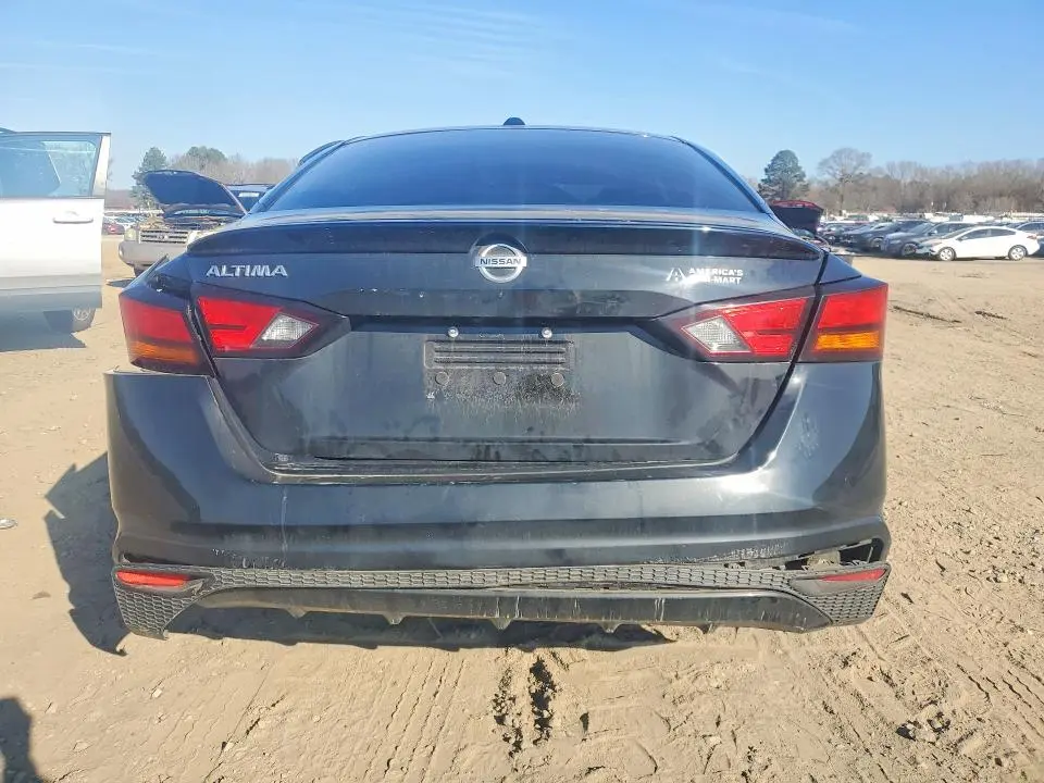2019 NISSAN ALTIMA S  