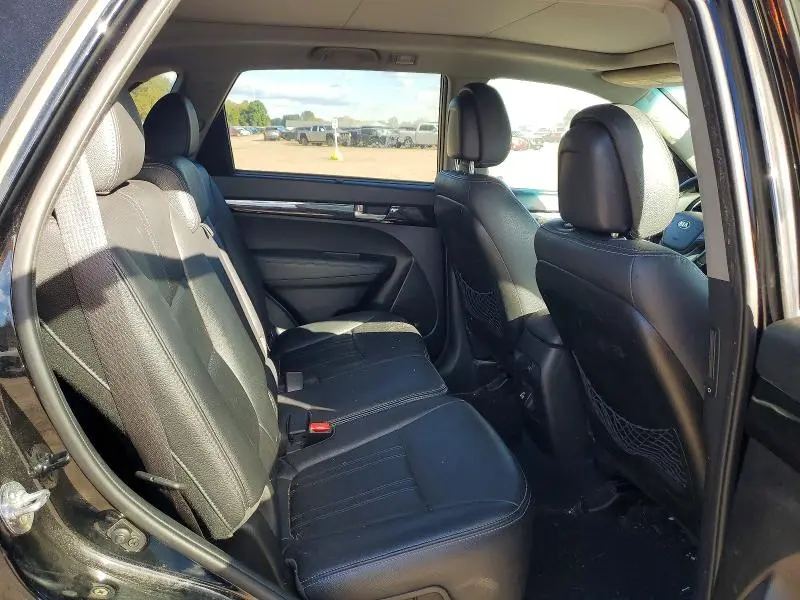 2014 KIA SORENTO SX  