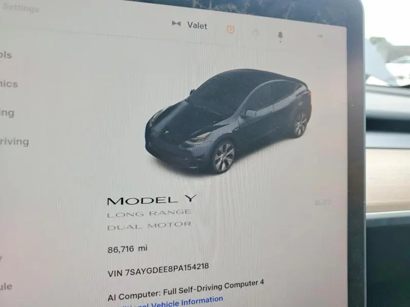 2023 TESLA MODEL Y   