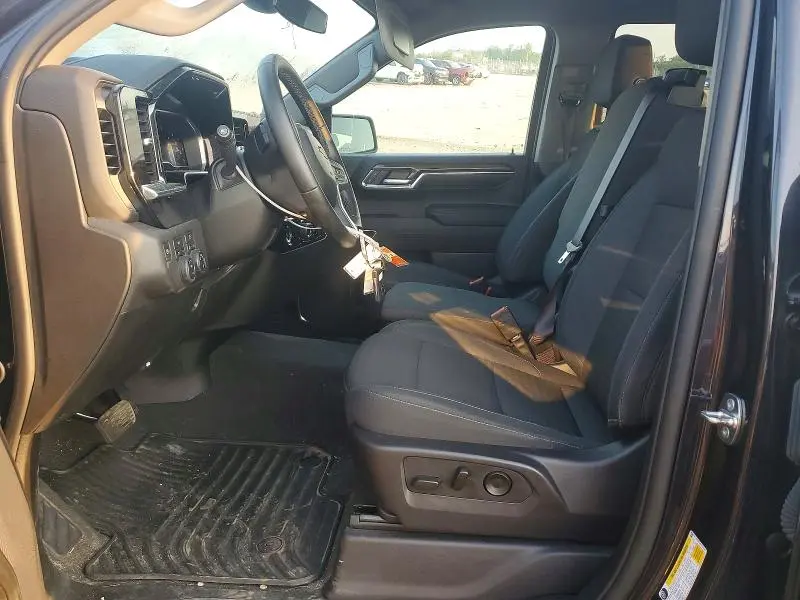 2024 CHEVROLET SILVERADO K1500 LT-L  