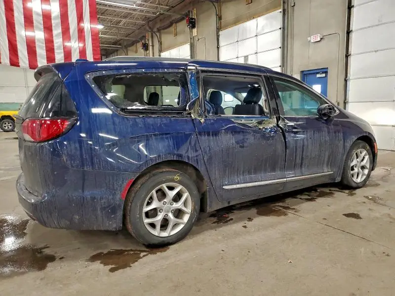 2017 CHRYSLER PACIFICA TOURING L  