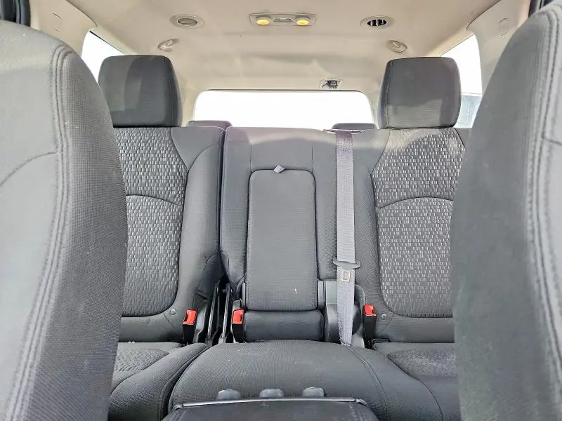 2011 GMC ACADIA SLE  