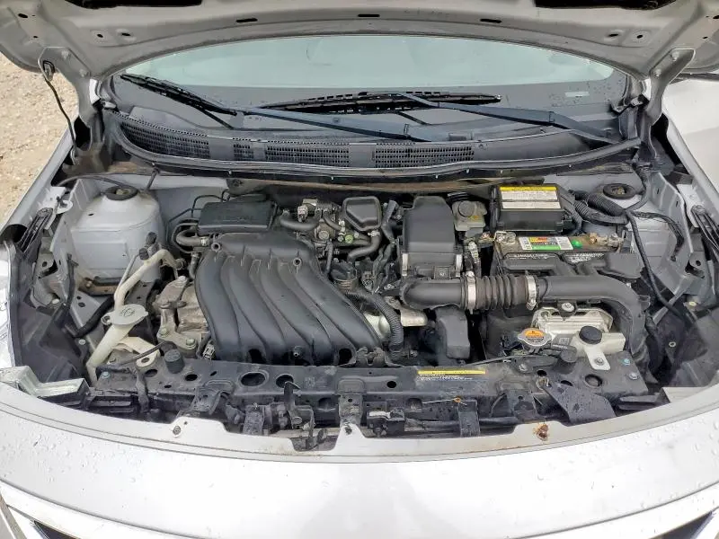 2019 NISSAN VERSA SV  