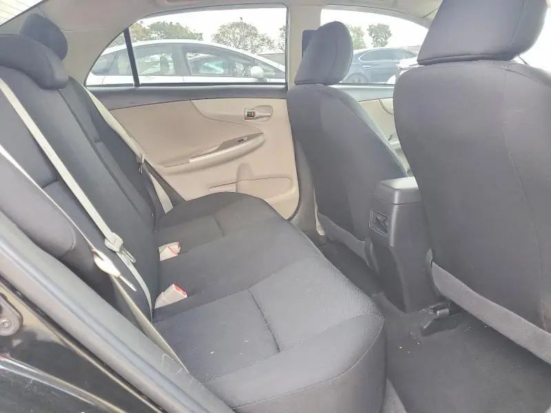 2012 TOYOTA COROLLA LE  