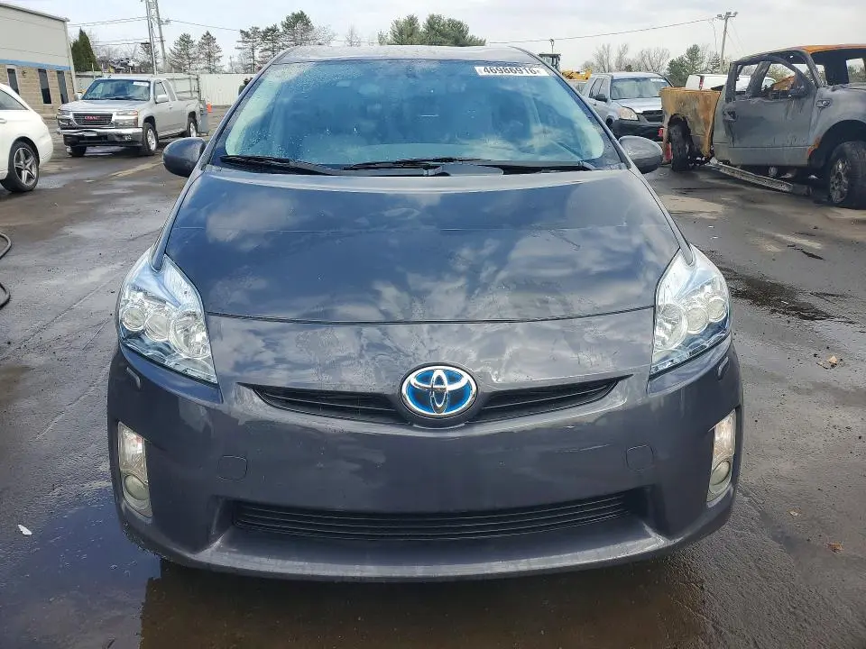 2011 TOYOTA PRIUS FIVE  