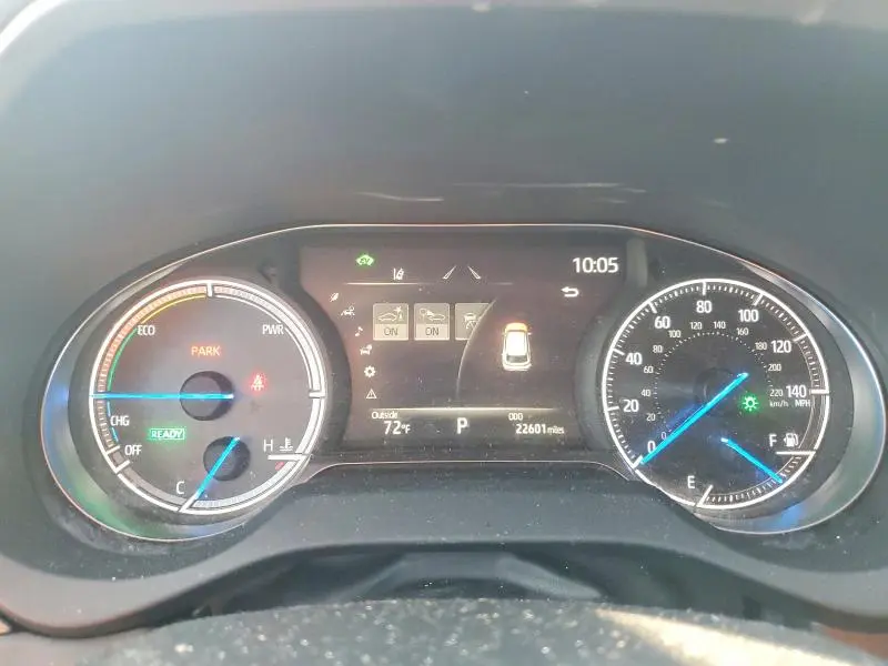 2024 TOYOTA VENZA XLE  