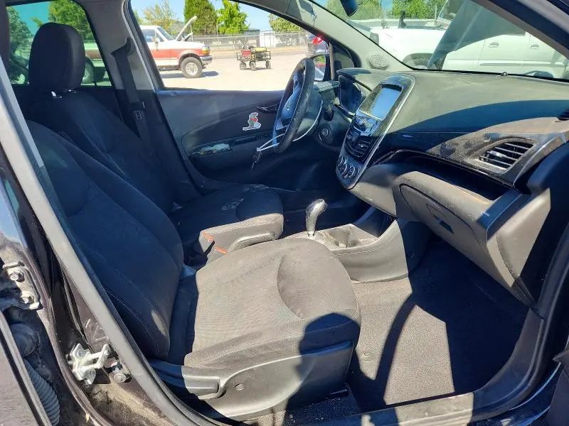 2016 CHEVROLET SPARK 1LT  