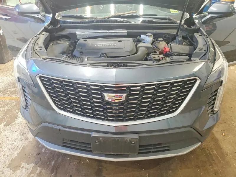 2019 CADILLAC XT4 PREMIUM LUXURY  