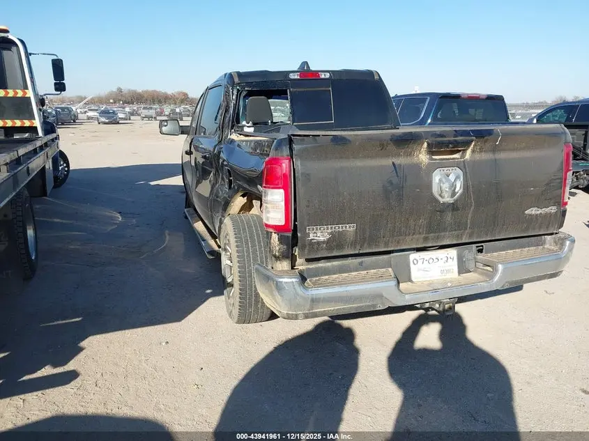 2022 RAM 1500 BIG HORN  4X4 5'7 BOX