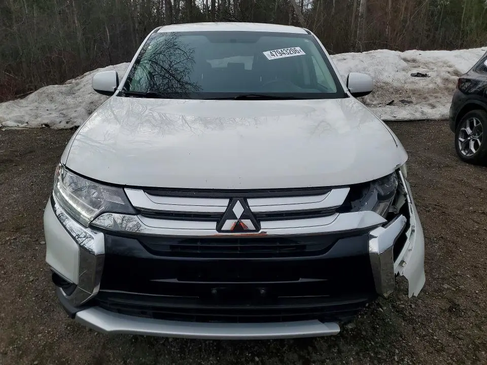 2018 MITSUBISHI OUTLANDER ES  