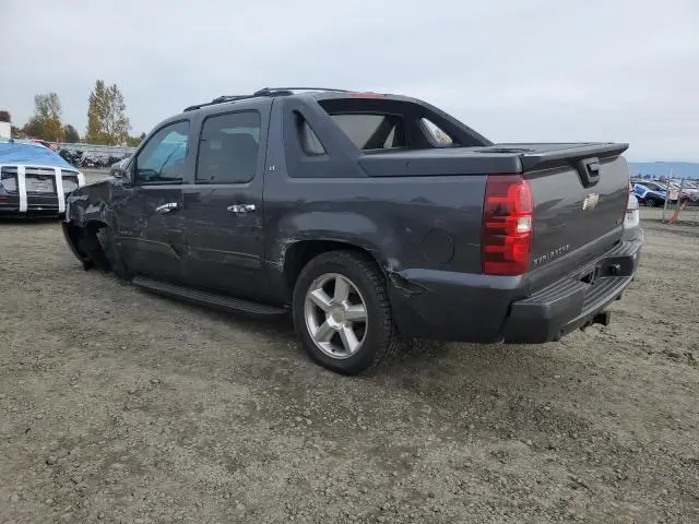 2011 CHEVROLET AVALANCHE LT  