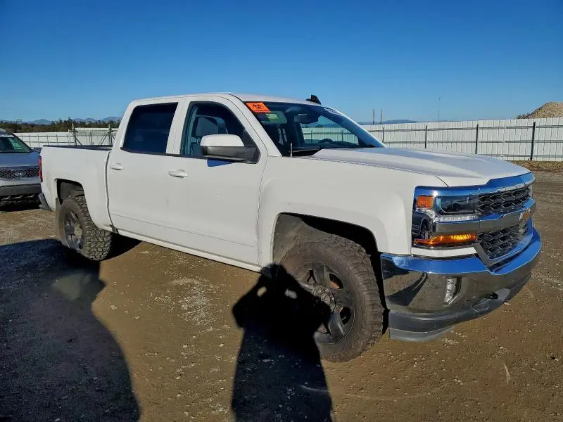 2017 CHEVROLET SILVERADO K1500 LT  