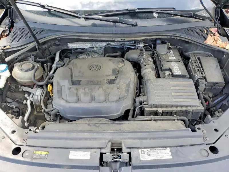 2018 VOLKSWAGEN TIGUAN SE  
