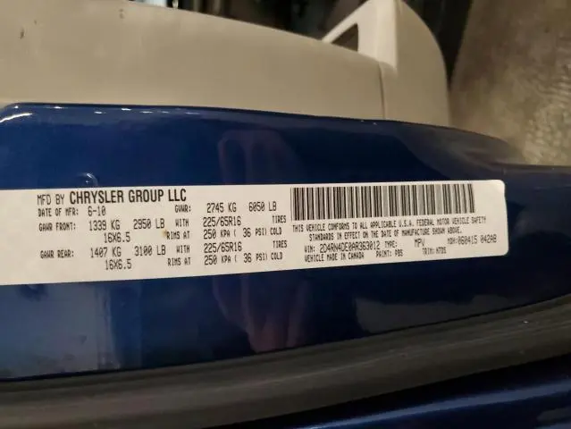 2010 DODGE GRAND CARAVAN SE  