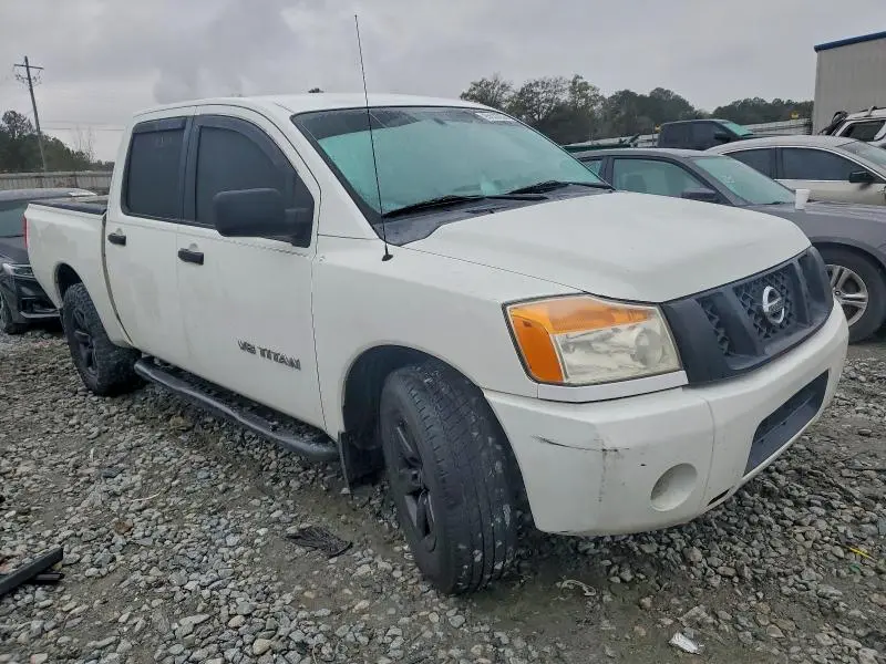 2010 NISSAN TITAN XE  