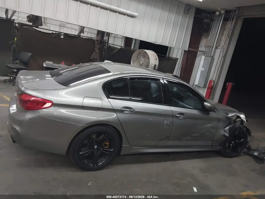 2018 BMW M5  