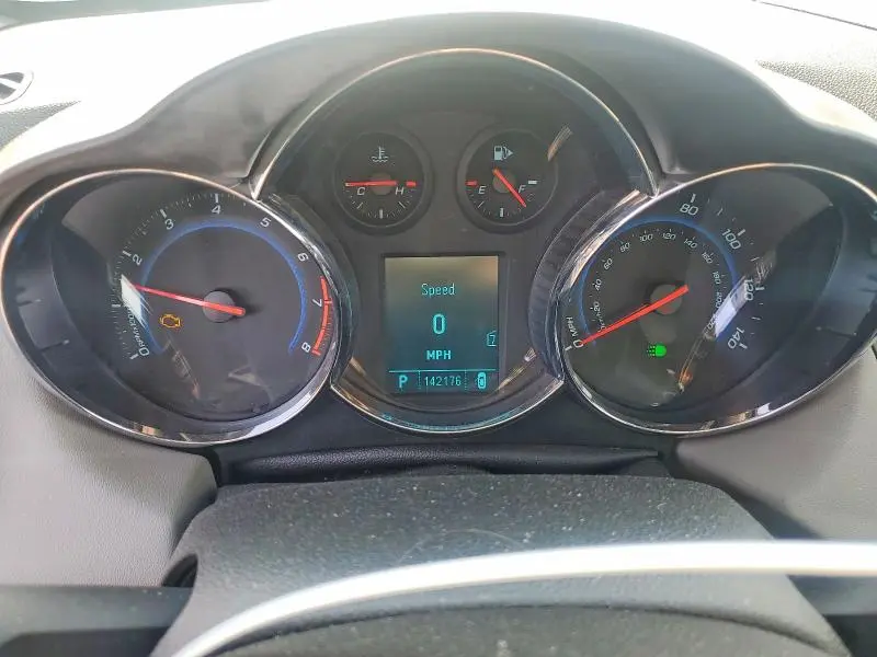 2011 CHEVROLET CRUZE LT  