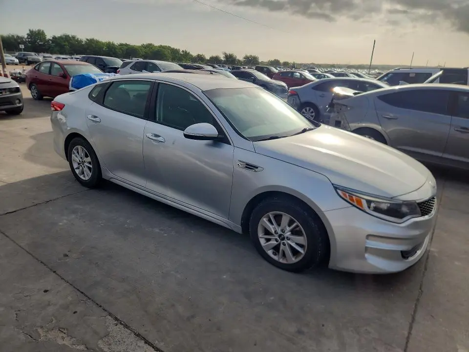 2017 KIA OPTIMA LX  