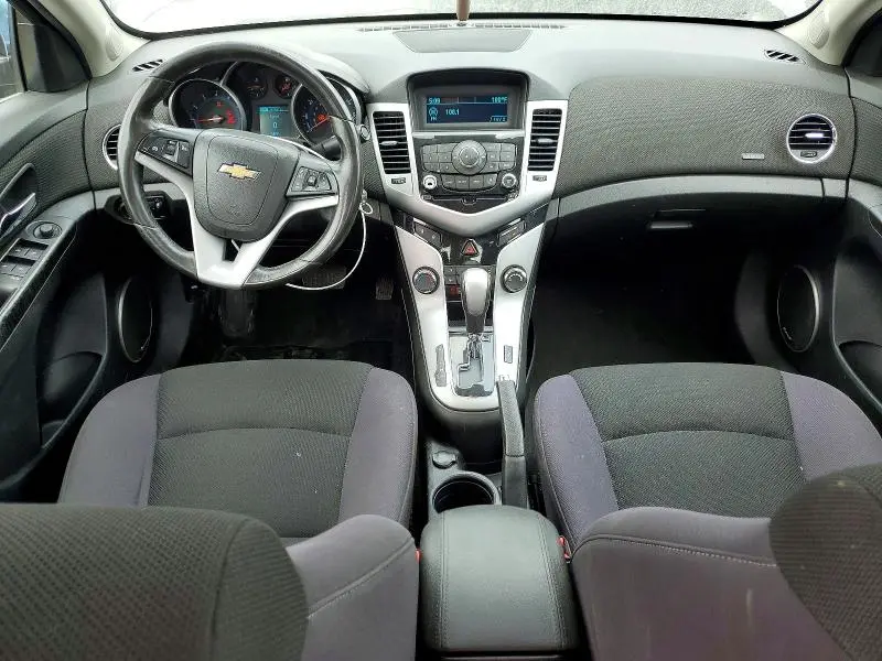 2013 CHEVROLET CRUZE LT  