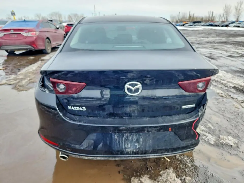 2025 MAZDA 3 PREFERRED  
