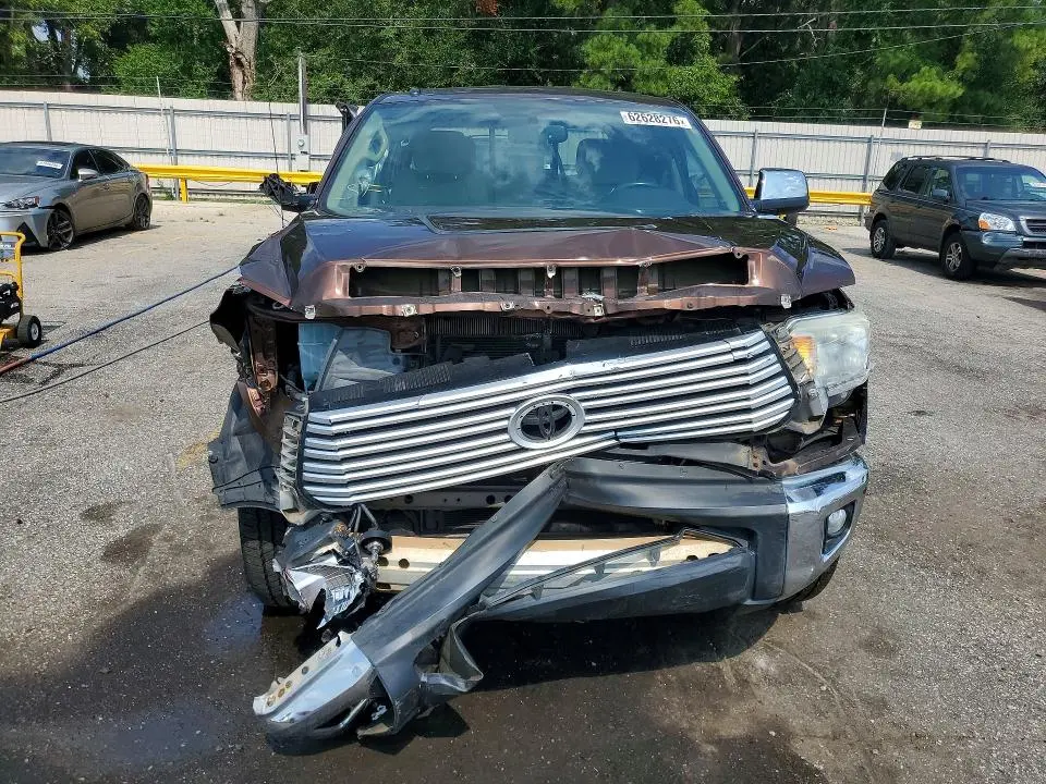 2017 TOYOTA TUNDRA DOUBLE CAB LIMITED  